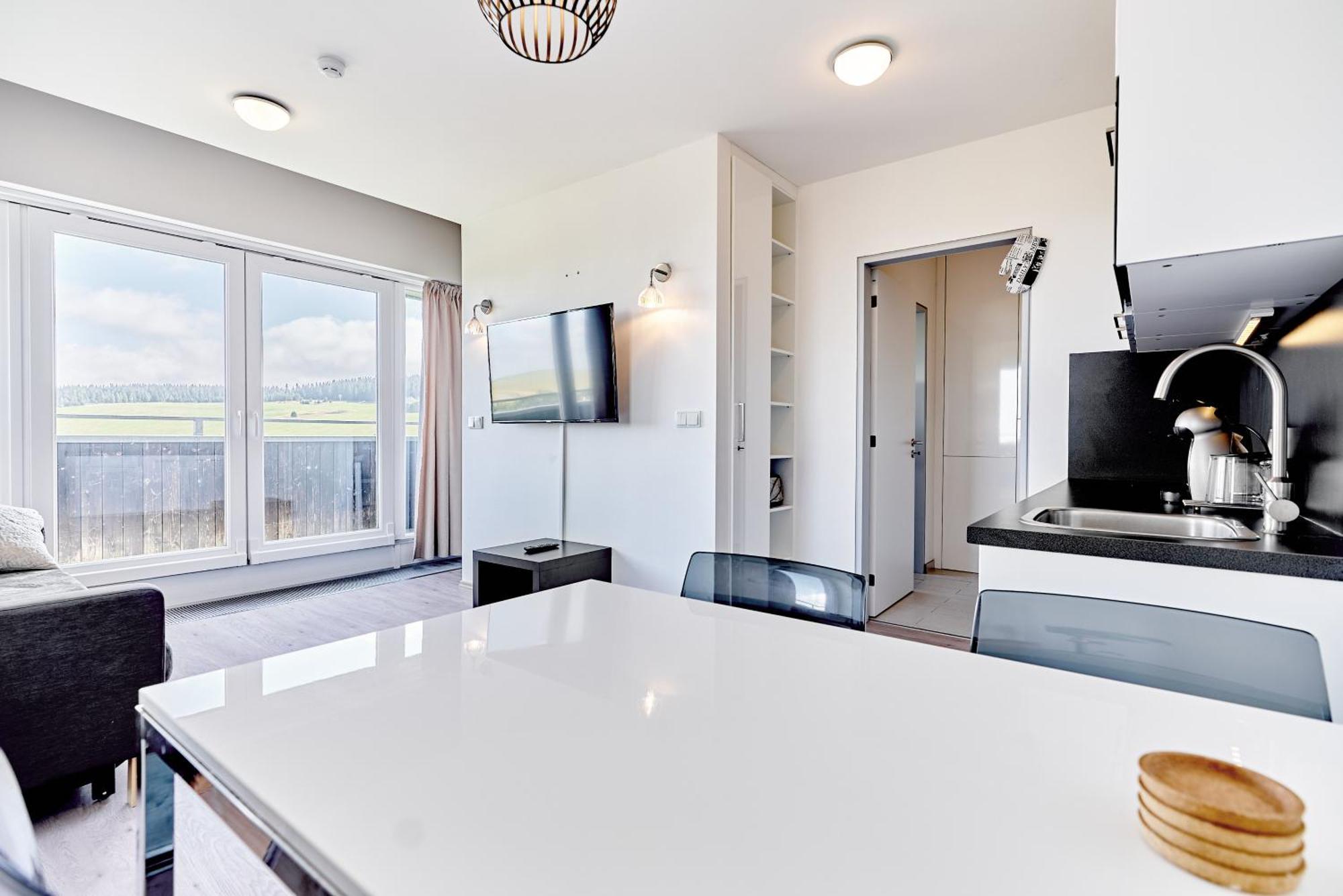 Loučná pod Klínovcem Slopeside Apartment By Mountain Ways מראה חיצוני תמונה