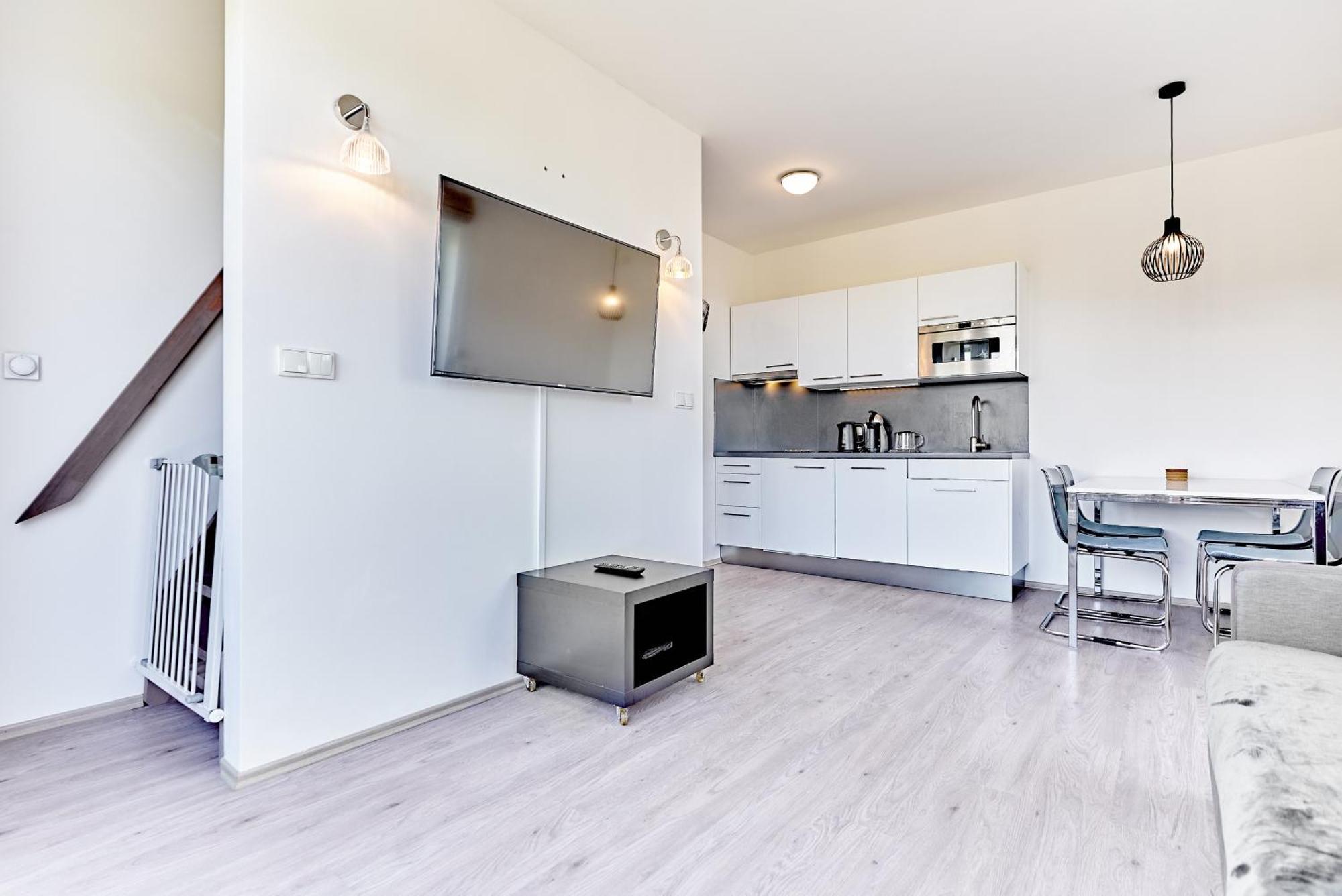 Loučná pod Klínovcem Slopeside Apartment By Mountain Ways מראה חיצוני תמונה